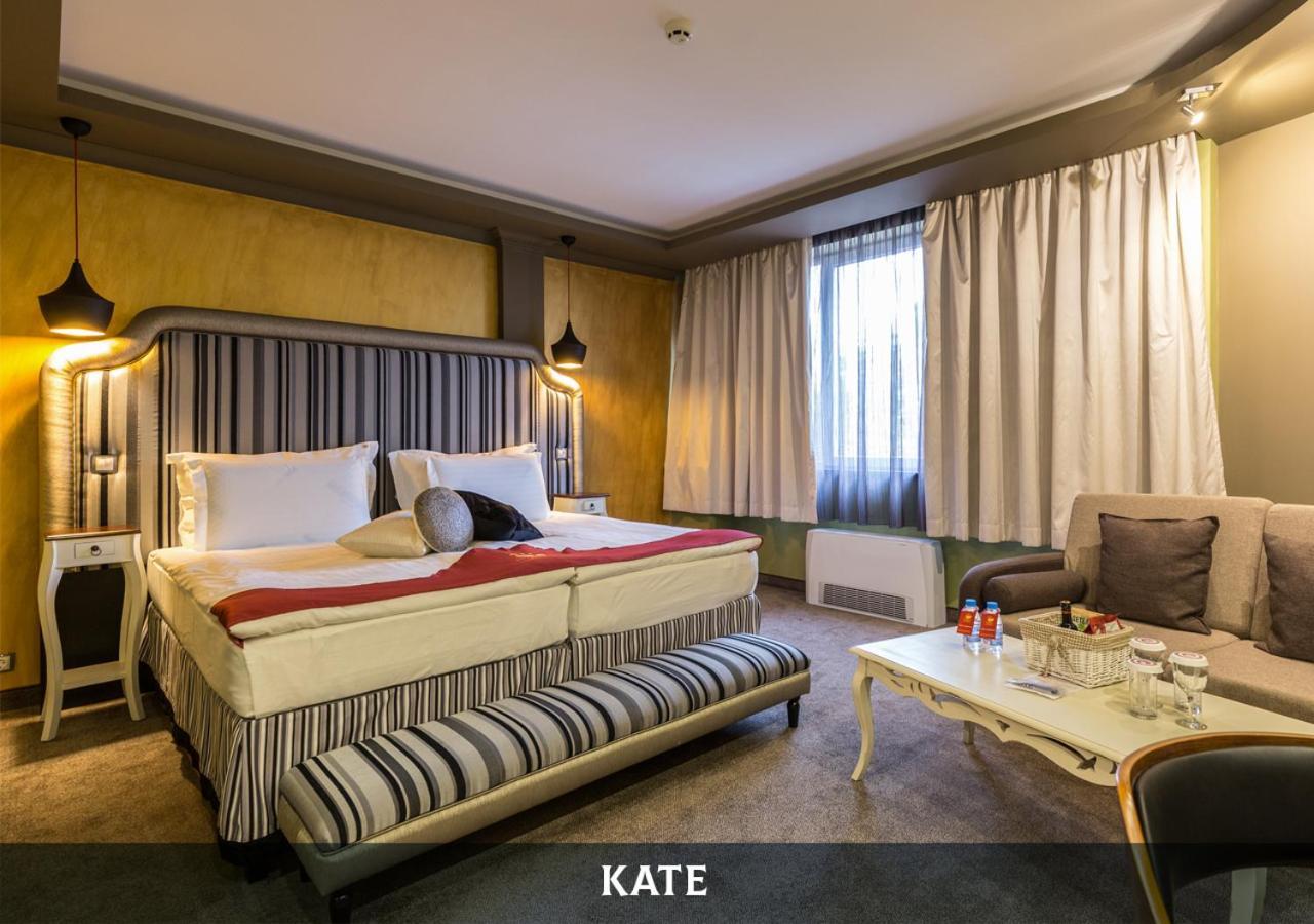 Diplomat Plaza Hotel & Resort Луковит Экстерьер фото